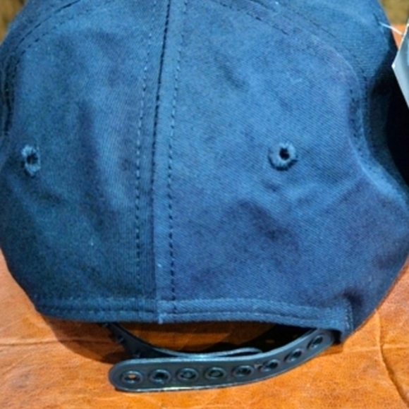 New!!! Trucker Hat. Adjustable.‎ - Picture 4 of 5